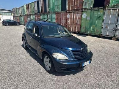Usata Chrysler PT Cruiser Limited 116 CV (85 kW) 2002 Blu Berlina