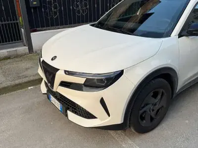 Usata Alfa Romeo GT Junior 136 CV (100 kW) 2025 Bianco SUV