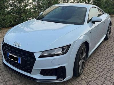 Usata Audi TT Ambiente 245 CV (180 kW) 2021 Blu/azzurro Coupé