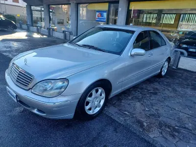 Usata Mercedes 320 224 CV (164 kW) 2000 Argento Berlina