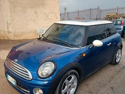 Usata Mini Cooper 110 CV (80 kW) 2007 Blu Utilitaria