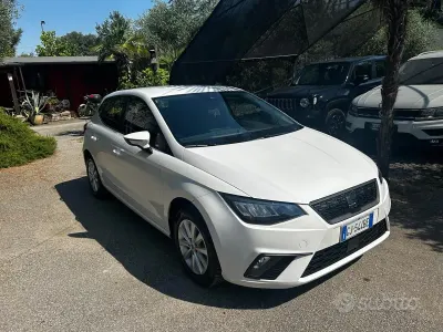 Usata Seat Ibiza Style 90 CV (66 kW) 2022 Bianco Utilitaria