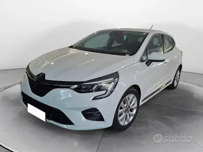 Usata Renault Clio V Life 65 CV (47 kW) 2021 Bianco Berlina
