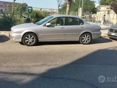 Usata Jaguar X-type 131 CV (96 kW) 2006 Grigio Berlina