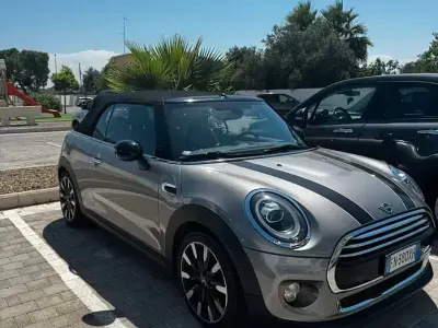 Usata Mini Cooper D Cabriolet 116 CV (85 kW) 2018 Grigio Cabrio