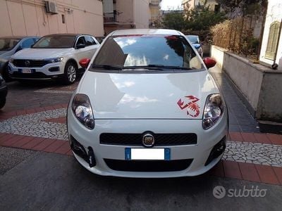 Usata Abarth Grande Punto 155 CV (114 kW) 2008 Bianco Utilitaria