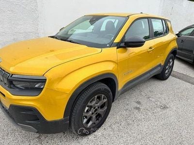 Usata Jeep Avenger Longitude 101 CV (74 kW) 2023 Giallo SUV
