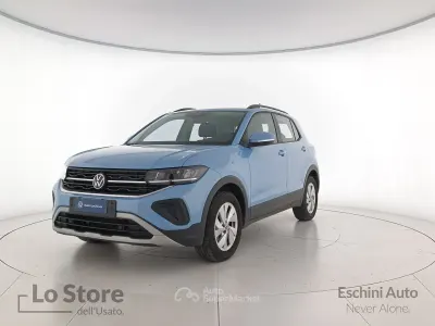 Usata VW T-Cross Life 95 CV (69 kW) 2024 Clear blue metallizzato SUV