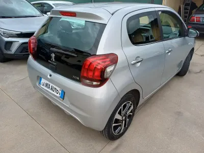 Usata Citroën C1 Feel 72 CV (52 kW) 2019 Argento Utilitaria