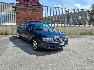 Usata Audi A4 131 CV (96 kW) 2001 Blu Berlina