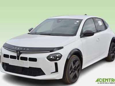 Usata Lancia Ypsilon 100 CV (73 kW) 2024 Bianco Utilitaria