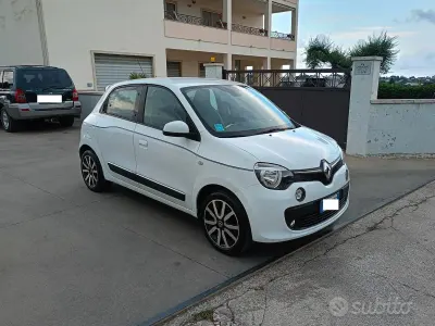 Usata Renault Twingo SE 71 CV (52 kW) 2015 Bianco Utilitaria