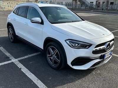 Mercedes GLA200