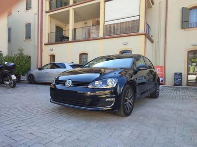 Usata VW Golf VII Allstar 110 CV (80 kW) 2017 Nero