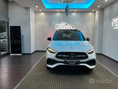 Usata Mercedes GLA200 Premium 150 CV (110 kW) 2021 Bianco SUV