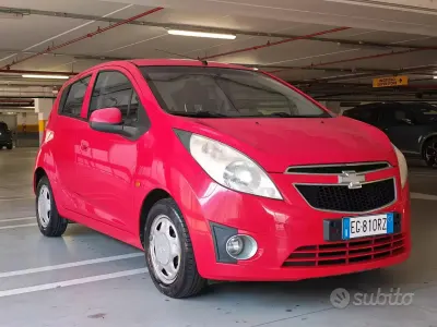 Usata Chevrolet Spark 68 CV (50 kW) 2011 Rosso Utilitaria