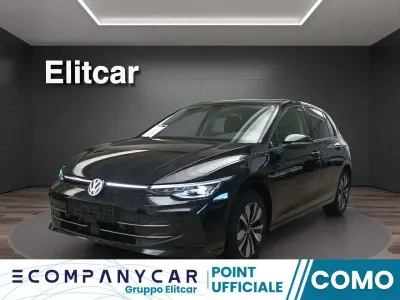 Usata VW Golf VIII Life 150 CV (110 kW) 2025 Grenadill black metallizzato Berlina