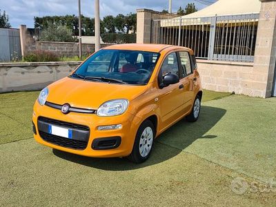 Usata Fiat Panda 70 CV (51 kW) 2020 Arancione Utilitaria