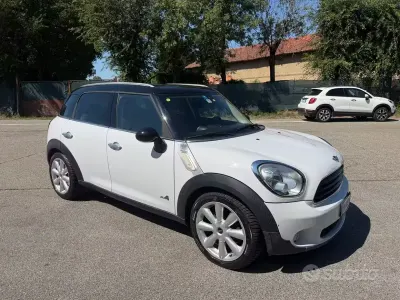 Usata Mini Cooper Countryman 111 CV (81 kW) 2014 Bianco SUV