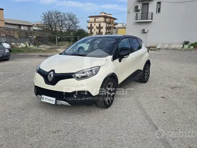 Usado Renault Captur 90 CV (66 kW) 2017 Blanco SUV