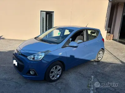 Usata Hyundai i10 Comfort 65 CV (47 kW) 2014 Bluazzurro Utilitaria