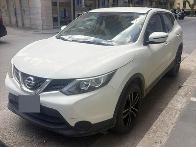 Occasion Nissan Qashqai Visia 110 ch (80 kW) 2014 Blanc SUV