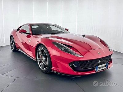 Usata Ferrari 812 800 CV (588 kW) 2019 Rosso Coupé
