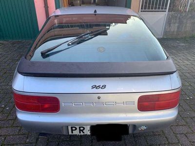 Porsche 968