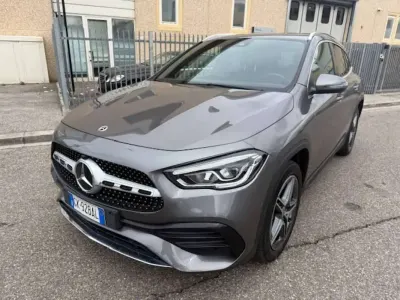 Usata Mercedes GLA250 160 CV (117 kW) 2022 Grigio SUV