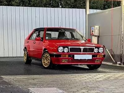 Usata Lancia 2000 181 CV (133 kW) 1988 Rosso Berlina