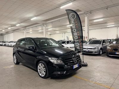 Brugt Mercedes B180 Executive 109 HK (80 kW) 2013 Sort MPV