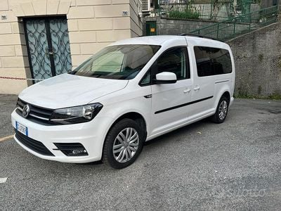 Usata VW Caddy Maxi Highline 102 CV (75 kW) 2020 Bianco Monovolume