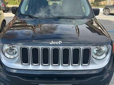Usata Jeep Renegade Limited 140 CV (102 kW) 2015 Nero SUV