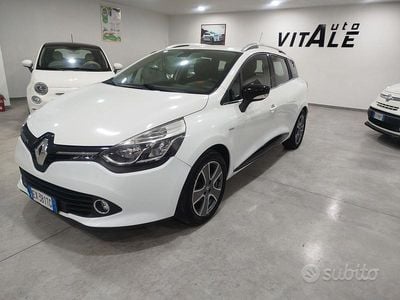 Usata Renault Clio GrandTour 75 CV (55 kW) 2014 Bianco Station wagon