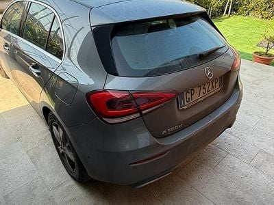 Usata Mercedes A180 Business 116 CV (85 kW) 2020 Grigio Berlina