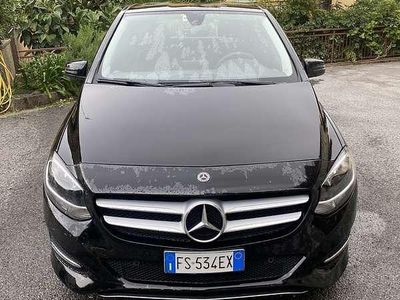 Usata Mercedes B180 Business 109 CV (80 kW) 2018 Monovolume