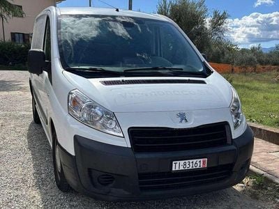 Usata Peugeot Expert 128 CV (94 kW) 2015 Bianco Furgone