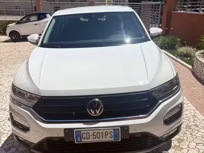 Usata VW T-Roc 110 CV (80 kW) 2021 Bianco SUV