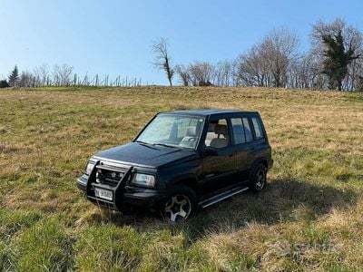 Usata Suzuki Vitara 75 CV (55 kW) 1991 Verde Station wagon