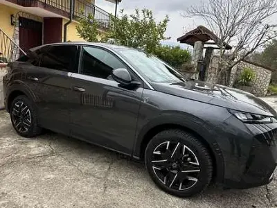 Usata Peugeot 3008 Allure 136 CV (100 kW) 2025 Grigio SUV