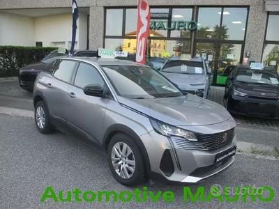 Usata Peugeot 3008 Active 131 CV (96 kW) 2022 Grigio scuro SUV