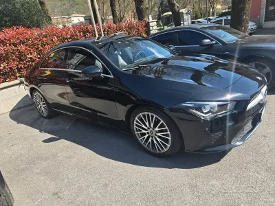 Usata Mercedes CLA200 150 CV (110 kW) 2020 Nero Coupé
