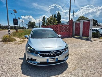 Grigio Usata 2016 Opel Astra Station wagon | 7500 € (Buon prezzo)