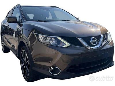 Usata Nissan Qashqai N-Connecta 110 CV (80 kW) 2016 Antracite(met.) SUV
