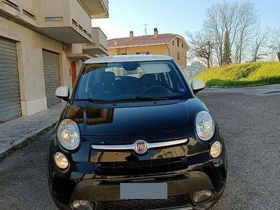 Begagnad Fiat 500L Trekking 120 HK (88 kW) 2019 Svart Minibuss