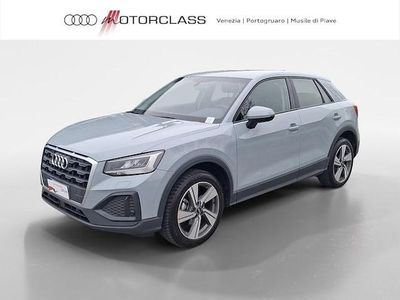 Usata Audi Q2 Admired 110 CV (80 kW) 2022 Grigio zinco perla SUV