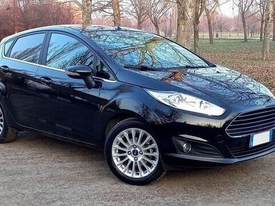 usata Ford Fiesta 1.5 TDCi-Titanium-Pochi km-DA VETRINA