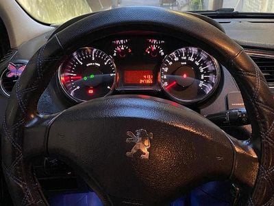 Usata Peugeot 5008 2013 Grigio Monovolume