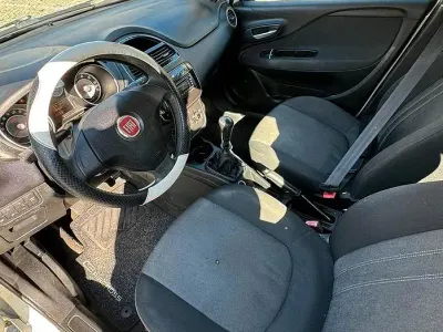Usata Fiat Punto 69 CV (50 kW) 2013 Bianco Utilitaria