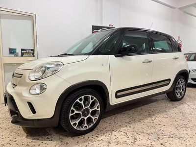 Usata Fiat 500L Trekking 105 CV (77 kW) 2014 Bianco Monovolume